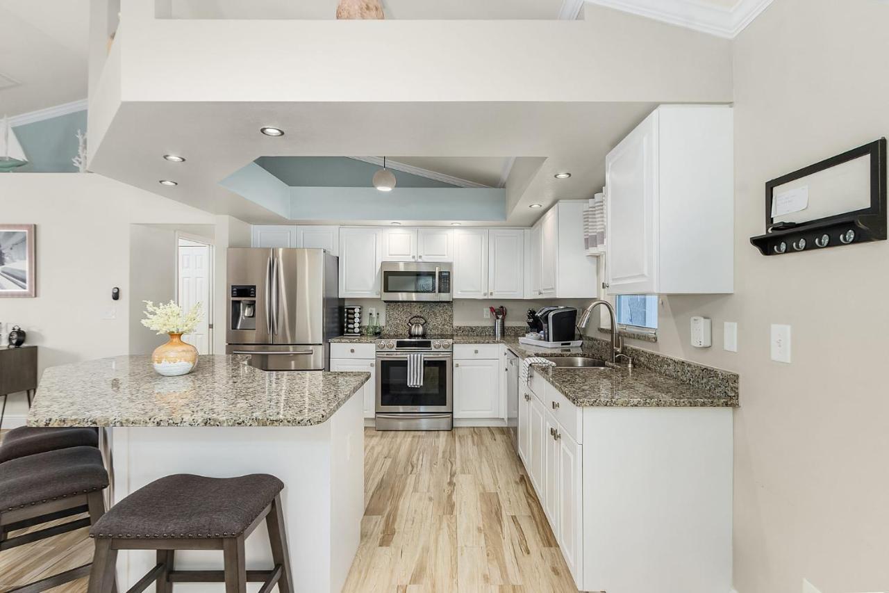 Villa Three Sisters - Roelens Vacations Cape Coral Exterior foto