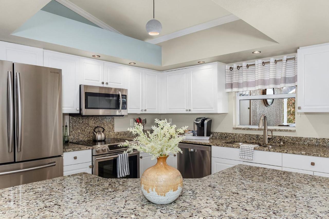 Villa Three Sisters - Roelens Vacations Cape Coral Exterior foto
