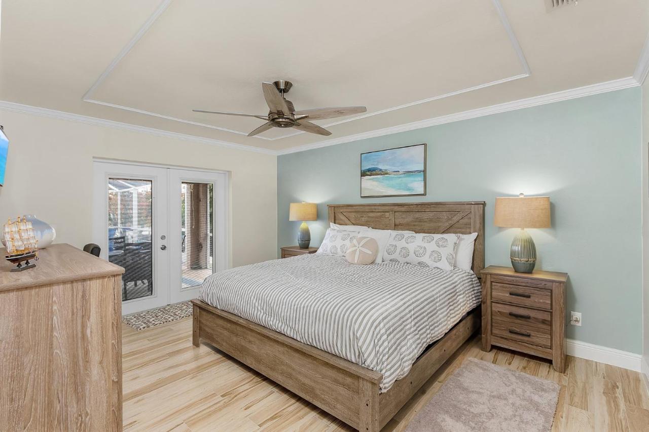 Villa Three Sisters - Roelens Vacations Cape Coral Exterior foto